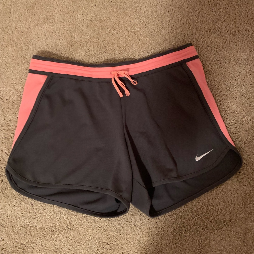 Women’s Nike shorts size Large